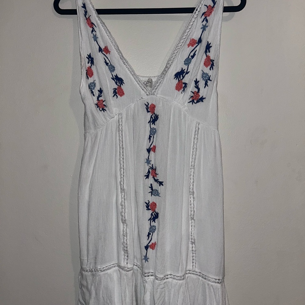 Embroidered Boho Mini Dress XS White Floral. 10